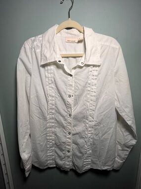 DKNY Jeans White Embroidered Button Up Blouse | Y2K Office Siren Top
